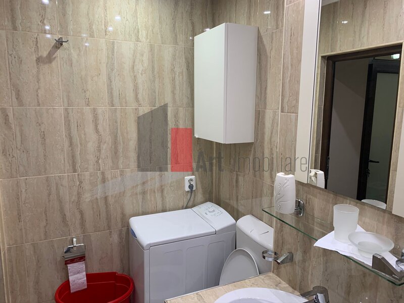 Mihail Sebastian, garsoniera dubla.